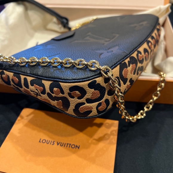 Louis Vuitton Wild at Heart Multi Pochette Accessoires (AVAILABLE) - Picture 5 of 8